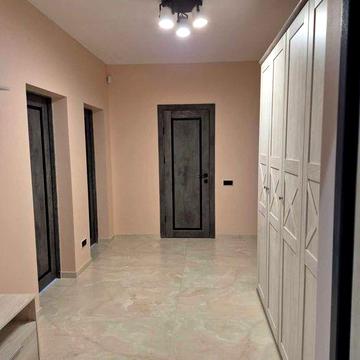 Стильна 2-імнатна квартира в оренду у серці міста