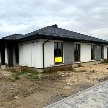 Американка на 2 сімї відразу за 3 поліклінікою