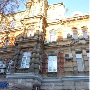 Центр Льва Толстого/Новосельского. Второй этаж. Высота потолков 4м. ЖК царский