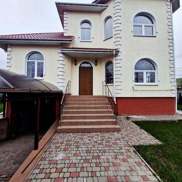 Продаж будинку в місті Бровари