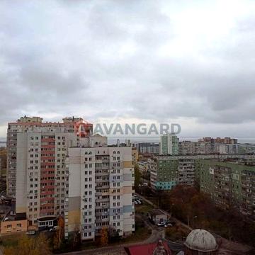 Шикарний вид на Дніпро за вікнами! 77м2