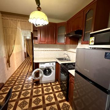 Науки просп., 13