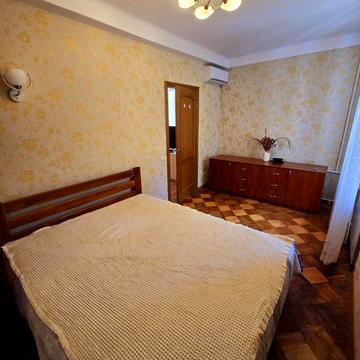 Ольжича вул., 21