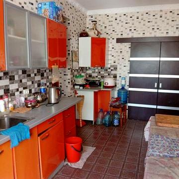 Здається будинок