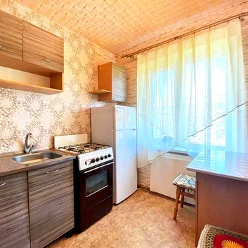 1 кім в багатоповерхівці 12 КВАРТАЛ (698396)