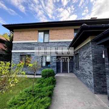 Богдана Хмельницкого вул.