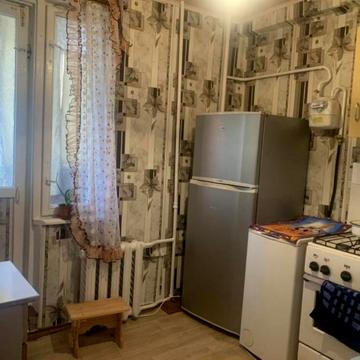 Академіка Заболотного вул., 20