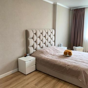 Оболонський просп., 1