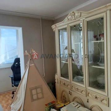 3-кімнатна, 5 хв до метро Оболонь, ремонт, меблі, техніка