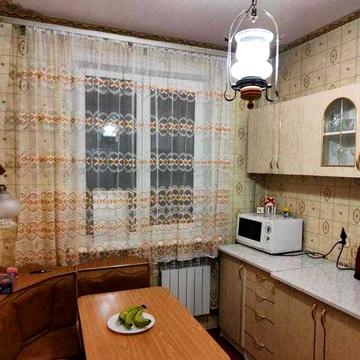 Продам 1-комнатную квартиру на Роганском жилмассиве