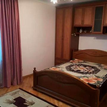 Княгині Ольги вул., 8