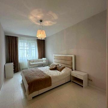 Продаж євродвійки в спокійному районі