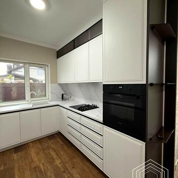 Прикордонна вул.