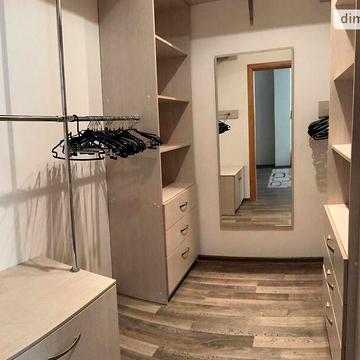 Довгострокова оренда 4к Квартира Сонячна Набережна (Малиновського Маршала) вулиця ЖК Приоритет