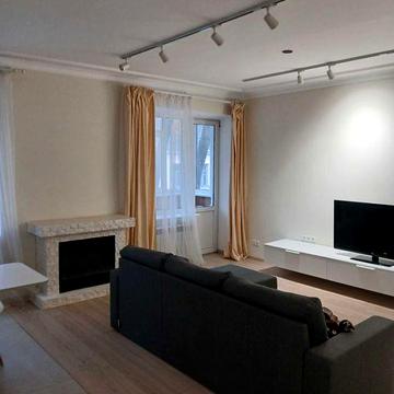 Здамо квартиру в центрі міста. Р-н Березового скверу.