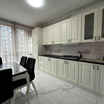 Оренда 1 км квартири поруч з річкою