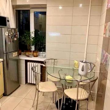 Здам студію ж/м Воронцовський з кап.ремонтом та світлом