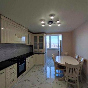 Видова 3-кімнатна квартира