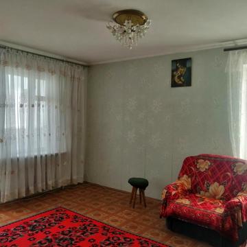 Князя Володимира Великого просп., 83