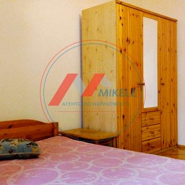 Межигірська вул., 30