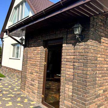 Гусяча вул.