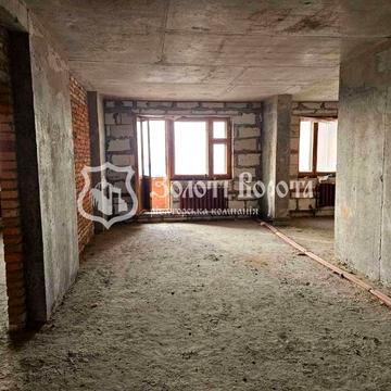 Анни Ахматової вул., 13-Д