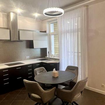 Антоновича 72 , 3-х квартира. Без комісії