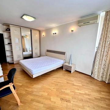 Велика Китаївська вул., 10-А