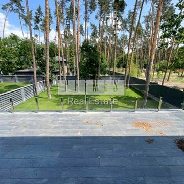 Плютовська вул.