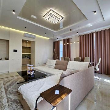 Дмитра Яворницького просп. (Карла Маркса), 72