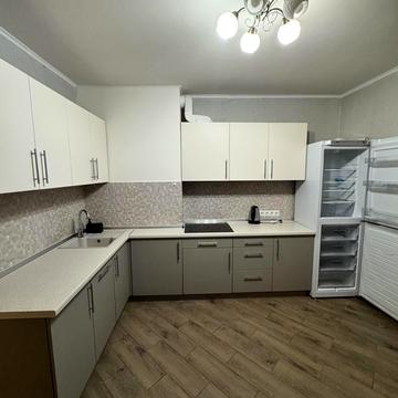 Ясинуватський пров., 11