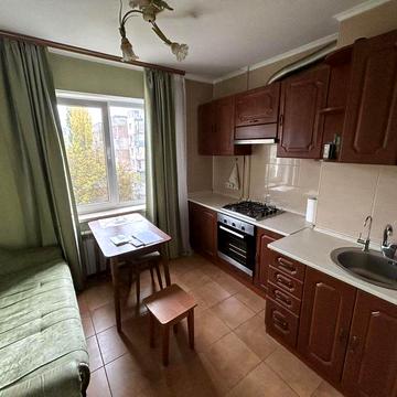 Сдам 1ую квартиру Таирова,Ильфа и Петрова 27/Семья Глодан