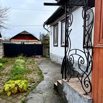 Частина будинку в м. Овруч