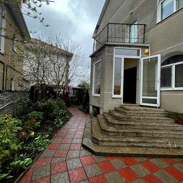 Дом на две семьи в Царском селе , хорошее состояние