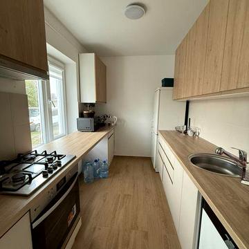 Продаж 2 кімнатної квартири с.Гірка Полонка