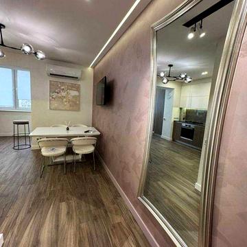 3 кімнатна квартира з ремонтом та індивідуальним газовим опаленням