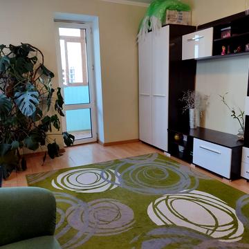 Льонокомбінатівська вул., 1