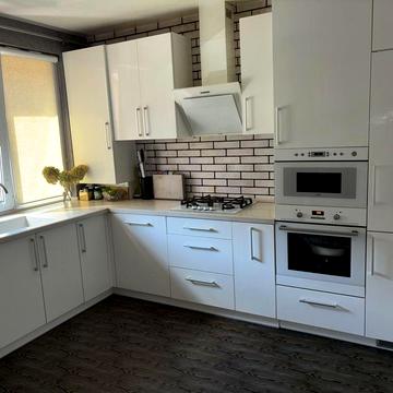 Сучасна 4-кімн. квартира з паркомісцем в новобудові Новокузнецька, 57