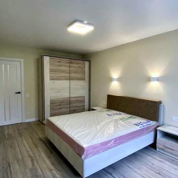 Михайла Максимовича вул. (Онуфрія Трутенка), 32-Б