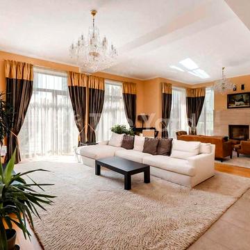 Продаж будинку 575м2 в Царському селі за адресою вул. Редутна, 54 БЕЗ%