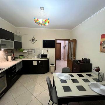 Миколи Бажана просп., 5-Г