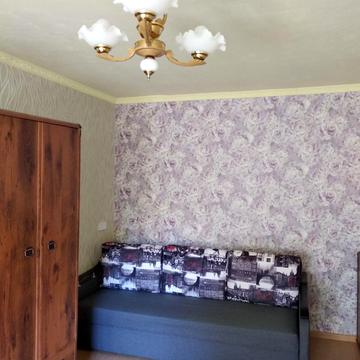 Олександра Поля просп. (Кірова), 90-А