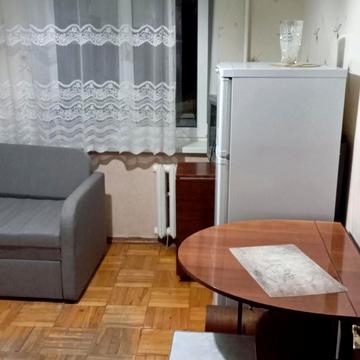 Гетьмана Павла Полуботка вул. (Попудренка), 6