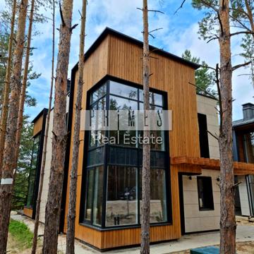 Центральна вул.