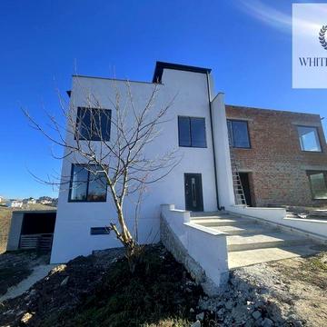 Продаж Дуплекса в с. Підгороднє!