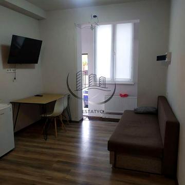 Здається 1 кімнатна гостинка, Залютино