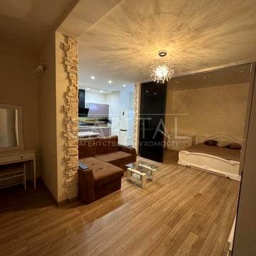 Оренда квартири, вул.  Андрія Верхогляда, Печерськ