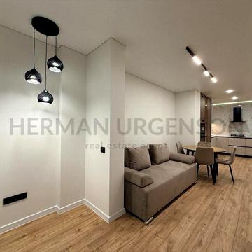 Продаж 1к квартири 47 м.кв / ЖК В4, Боздош