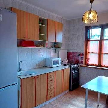 Оренда 3-х  кімнатної  квартири, Лівобережна, Шептицького 1-2