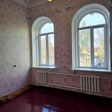 Продаю однокімнатну квартиру вул. Нікольська - вул. Велика Морська